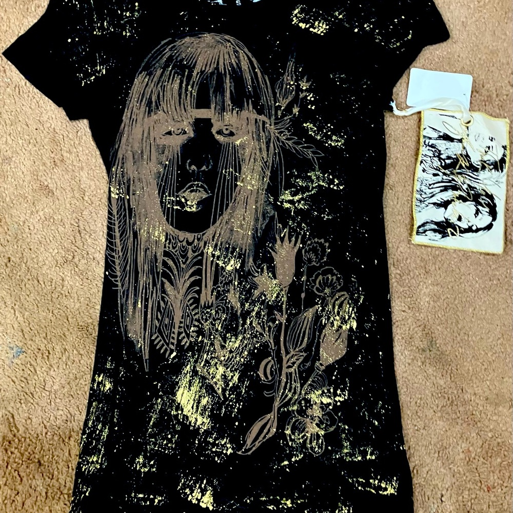 Womens shirt